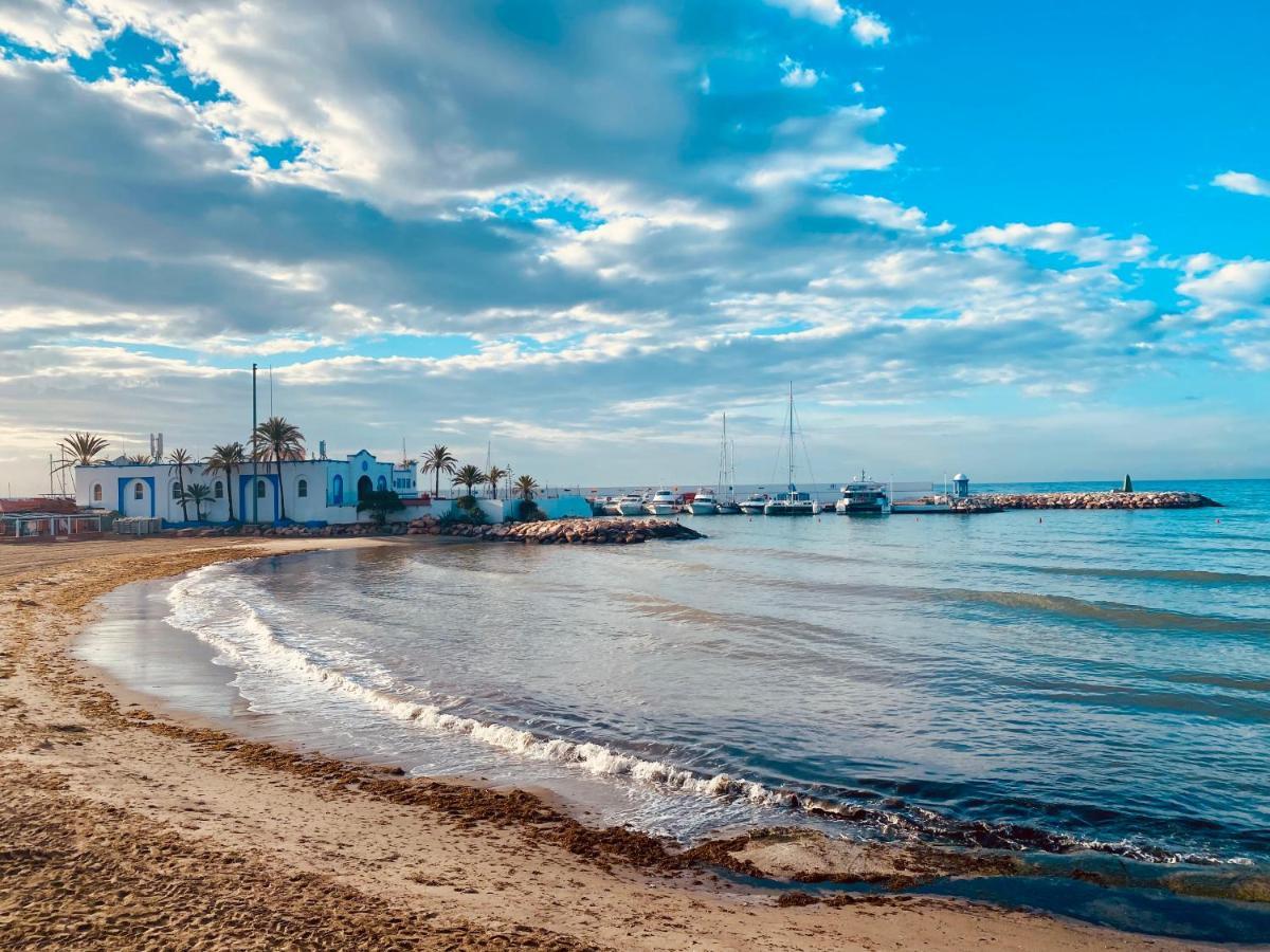 El Pisito Forest,A 300 Metros Iglesia De La Encarnacion Leilighet Marbella Eksteriør bilde